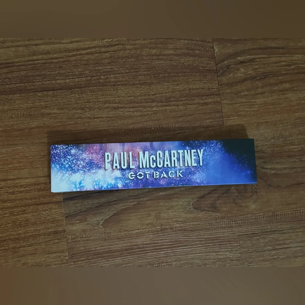 Paul McCartney Got Back Tour Watch - Picture 3 of 3